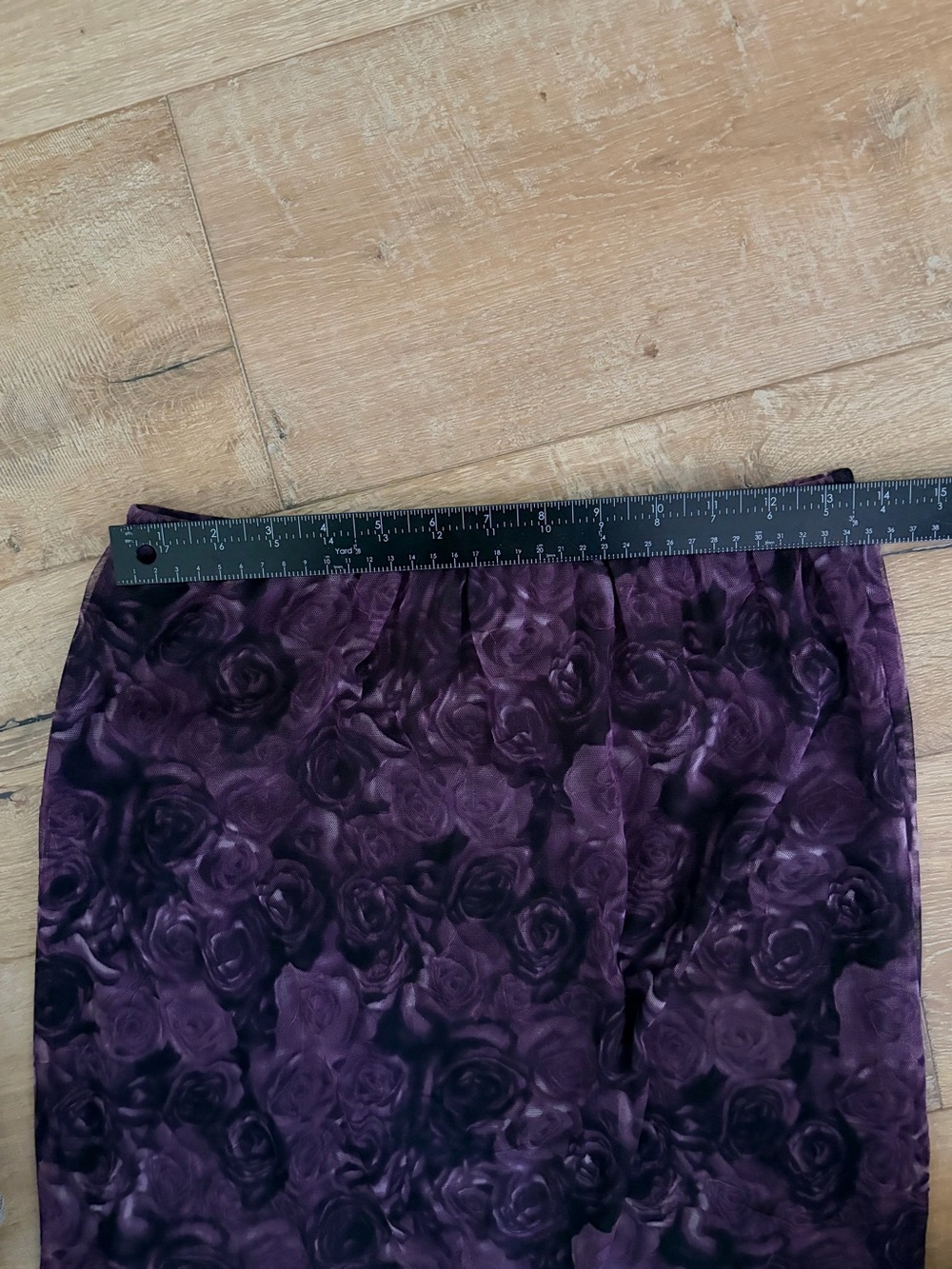 90s Vintage - Jonathan Martin - Purple Rose Mesh - Skirt - Size Medium - Picture 5 of 5